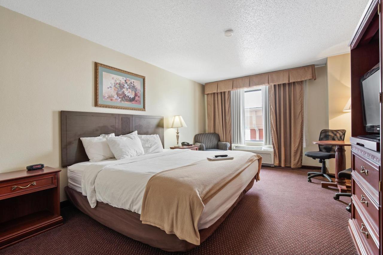 Stay Usa Hotel And Suites Хот Спрингс Стая снимка